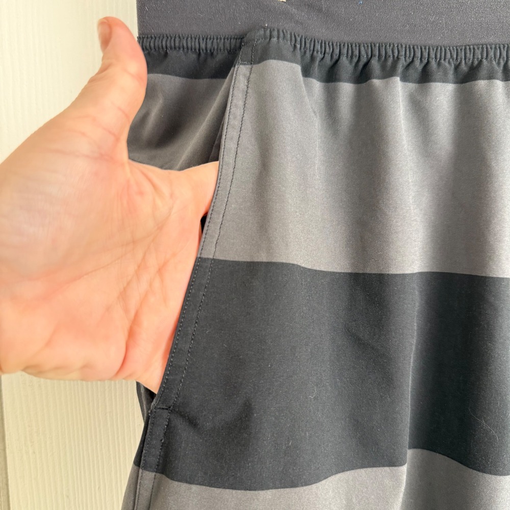 Lululemon Pace Breaker Shorts Mens Large L Striped Black Grey Athletic Gym Run - Picture 2 of 8